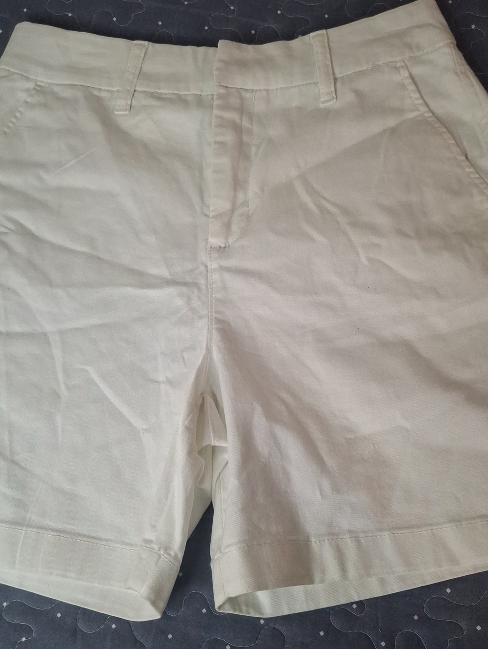 Anne Klein Chino Short 6 inch Shorts White Size 4 NWT